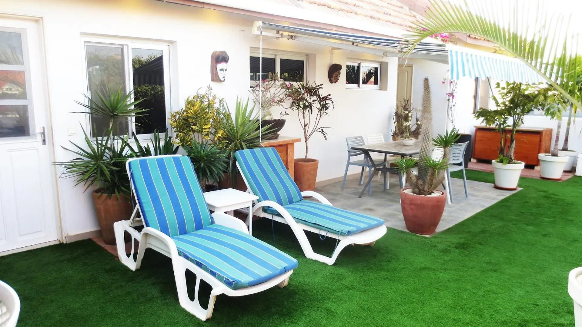 Un Petit Coin De Paradis A Ouakam-Mamelles Dakar Apartment